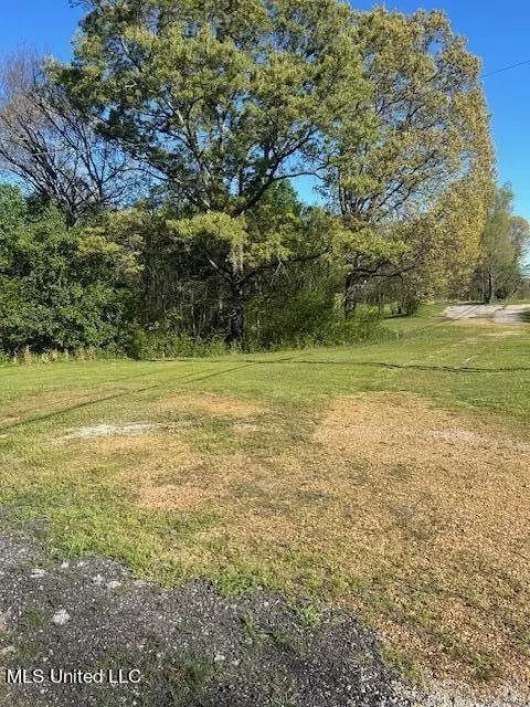 6709 Tchulahoma Rd, Southaven, MS 38671