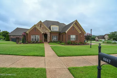 6847 N Dakota, Olive Branch, MS 38654