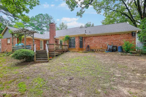 Exterior - 33 Moss Woods Pl, Madison, MS 39110 photo 9 of 16