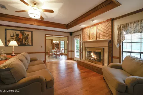 Other - 33 Moss Woods Pl, Madison, MS 39110 photo 2 of 9