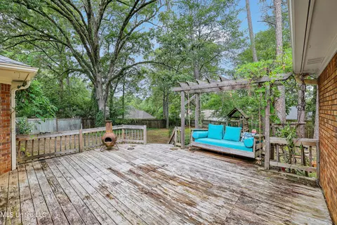 Exterior - 33 Moss Woods Pl, Madison, MS 39110 photo 4 of 16