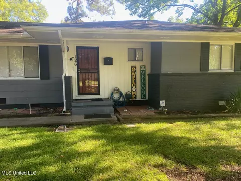 126 Barnes St, Jackson, MS 39206 photo 1