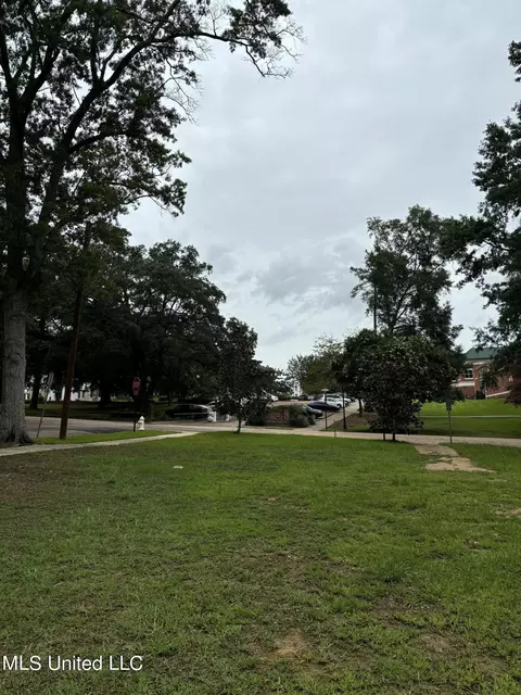 1203 Pinehurst St, Jackson, MS 39202 photo 14