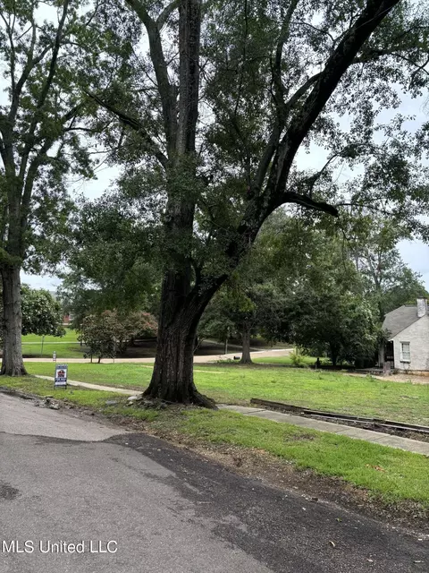 1203 Pinehurst St, Jackson, MS 39202 photo 19