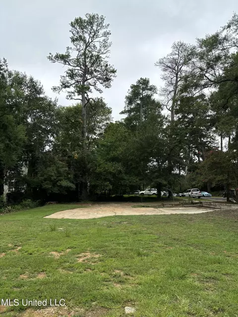 1203 Pinehurst St, Jackson, MS 39202 photo 11