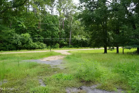 1850 Thigpen Road Rd, Raymond, MS 39154 photo 9