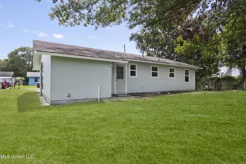 Exterior - 6 Leisha Dr, Long Beach, MS 39560 photo 2 of 4