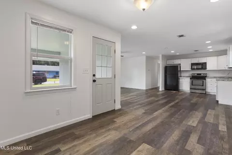 Other - 6 Leisha Dr, Long Beach, MS 39560 photo 4 of 5