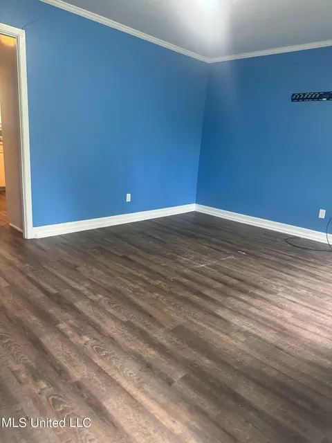 Living - 1303 Dorgan St, Jackson, MS 39204 photo 1 of 2
