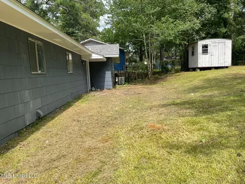 Exterior - 1303 Dorgan St, Jackson, MS 39204 photo 2 of 3