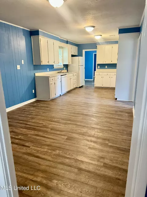 Kitchen - 1303 Dorgan St, Jackson, MS 39204 photo 1 of 3