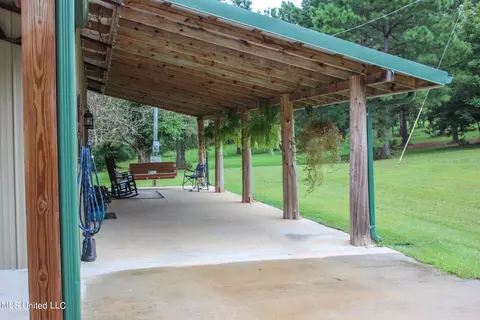 Exterior - 547 County Road 19, Stringer, MS 39481 photo 3 of 7