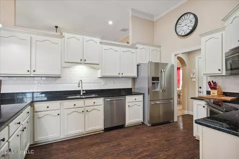 7377 Wallingford Dr, Olive Branch, MS 38654 photo 14