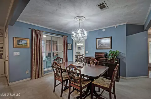 Dining - 523 Brookstone Dr, Madison, MS 39110 photo 1 of 2