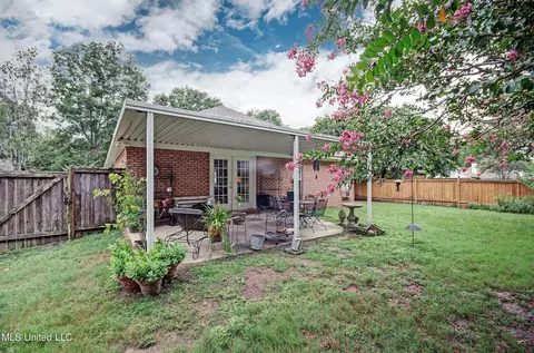 Exterior - 523 Brookstone Dr, Madison, MS 39110 photo 3 of 5