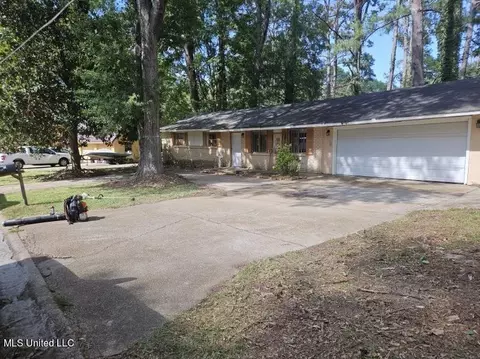 4624 Nisqually Rd, Jackson, MS 39206 photo 1