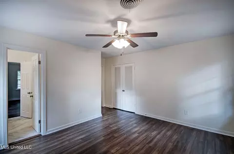 Bedroom - 1806 Ridgeover Pl, Jackson, MS 39211 photo 8 of 8