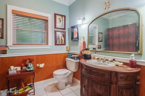 Bath - 23355 Mitchell Rd, Picayune, MS 39466 photo 4 of 5