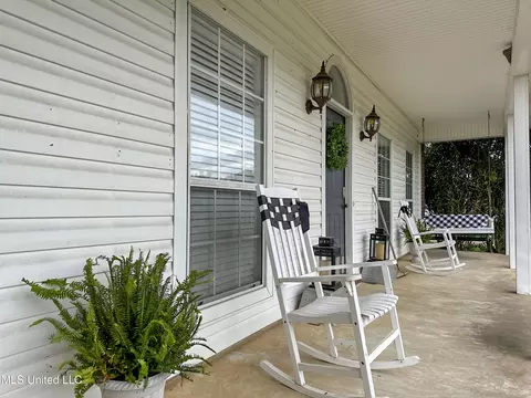 Exterior - 1165 Green Gable Pl, Terry, MS 39170 photo 3 of 4