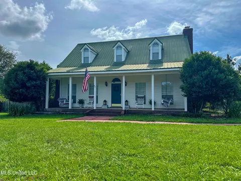 1165 Green Gable Pl, Terry, MS 39170