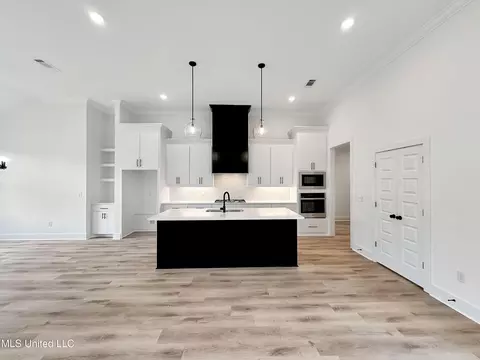 908 Brunswick Ct, Flowood, MS 39232 photo 5