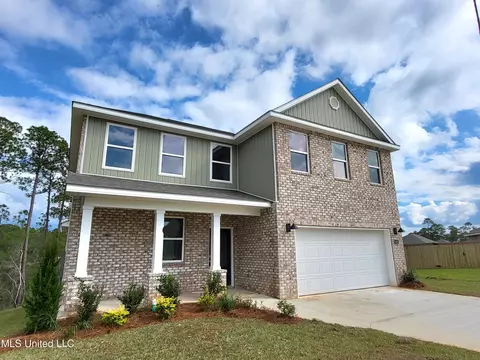 11401 Harrison Ct, Ocean Springs, MS 39564