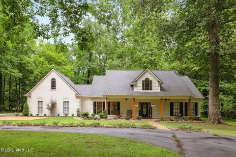 420 River Birch Trl, Southaven, MS 38671