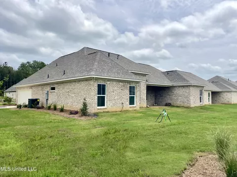 Exterior - 319 Tremont Dr, Florence, MS 39073 photo 3 of 3