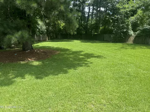 121 Colonial Glen Dr, Jackson, MS 39211 photo 23