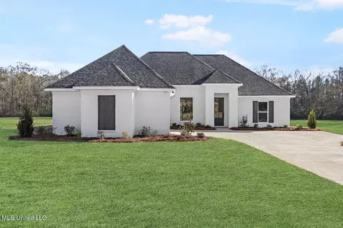 979 Mullican Rd, Florence, MS 39073 photo 2
