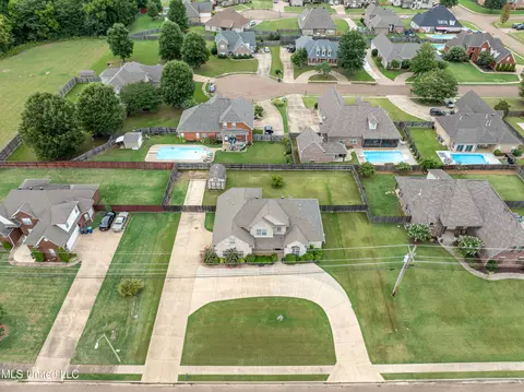 View/Area - 1296 Holly Springs Rd, Hernando, MS 38632 photo 1 of 5