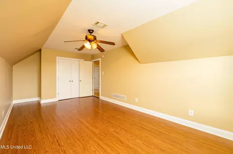 Bedroom - 1296 Holly Springs Rd, Hernando, MS 38632 photo 6 of 6