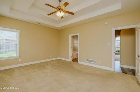 Bedroom - 1296 Holly Springs Rd, Hernando, MS 38632 photo 2 of 6