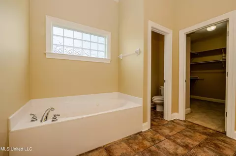 Other - 1296 Holly Springs Rd, Hernando, MS 38632 photo 4 of 6