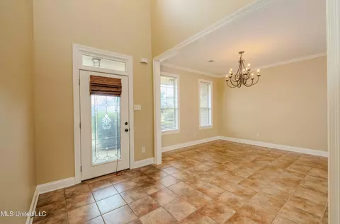 Entry Way - 1296 Holly Springs Rd, Hernando, MS 38632 photo 2 of 2