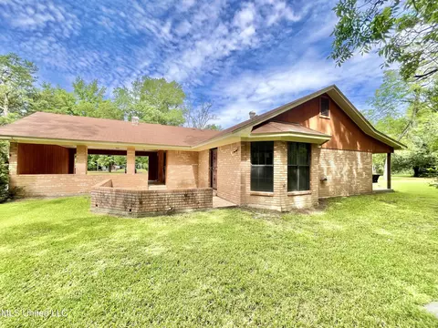 1070 E Poplar St, Georgetown, MS 39078 photo 8