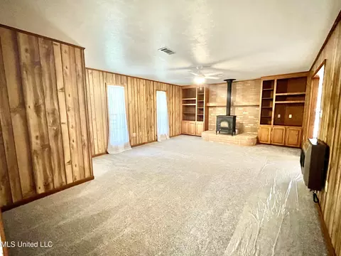 1070 E Poplar St, Georgetown, MS 39078 photo 27