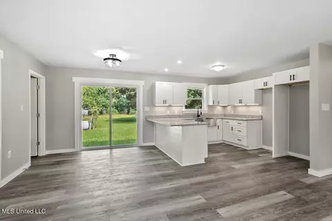 17443 Saucier Lizana Rd, Saucier, MS 39574 photo 11