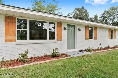 17443 Saucier Lizana Rd, Saucier, MS 39574 photo 3