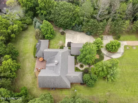 Exterior - 531 Hoy Rd, Madison, MS 39110 photo 7 of 10