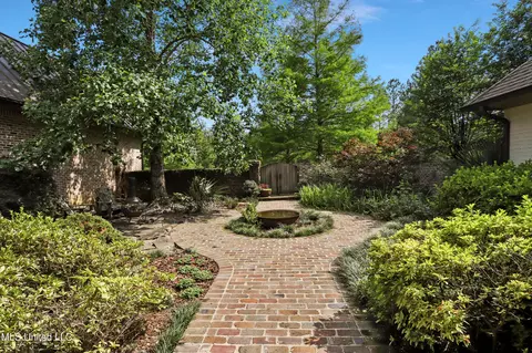 Exterior - 531 Hoy Rd, Madison, MS 39110 photo 2 of 10