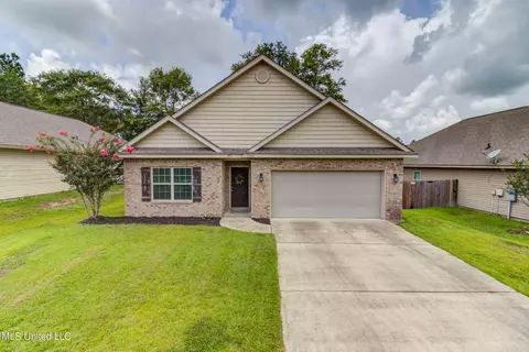 11600 Caroline Ct, Gulfport, MS 39503