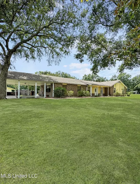 21091 Jones Mill Rd, Long Beach, MS 39560