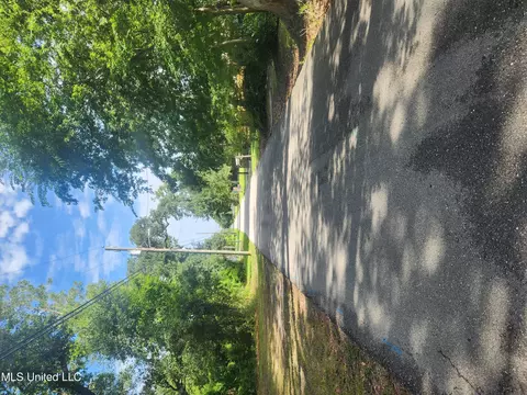 0 Swanson Ave, Pass Christian, MS 39571