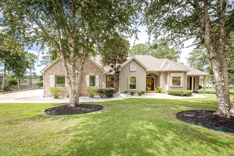 10010 W Sanctuary Blvd, Ocean Springs, MS 39564