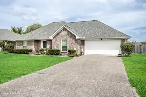 210 Cherry Bark Dr, Brandon, MS 39047 photo 2