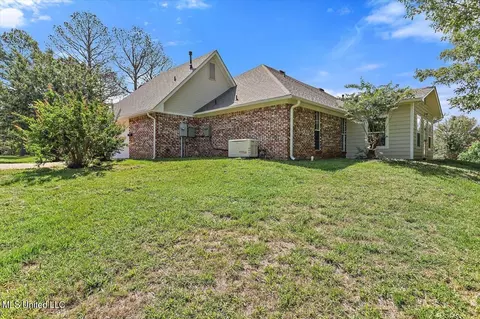 Exterior - 18001 Midway Road Rd, Terry, MS 39170 photo 4 of 4