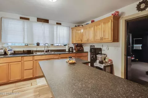 Kitchen - 4229 Rabby St, Moss Point, MS 39563 photo 1 of 2