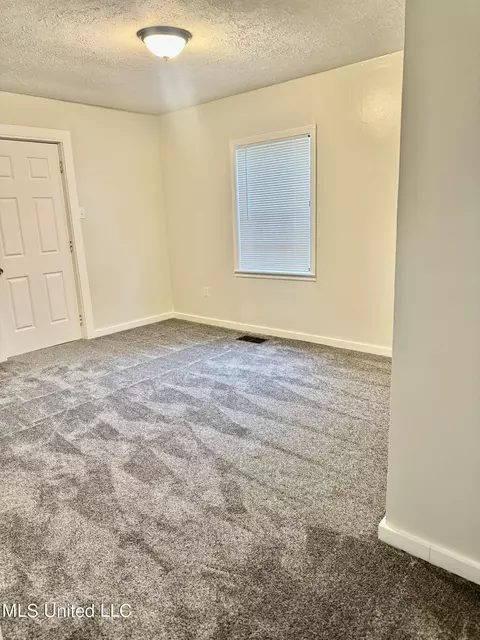 Bedroom - 1436 Lakeview Ave, Jackson, MS 39212 photo 1 of 3