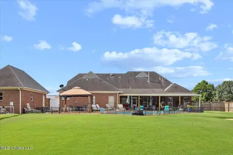 3779 E Pointe Dr, Southaven, MS 38672 photo 37